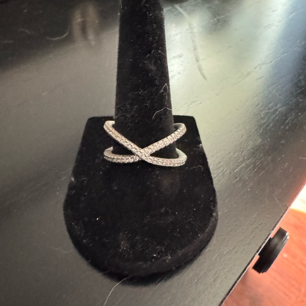 Silver Crossover Ring